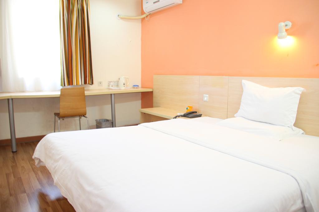 7Days Inn Zhuhai Hengqin Changlong Wanzai Port Buitenkant foto